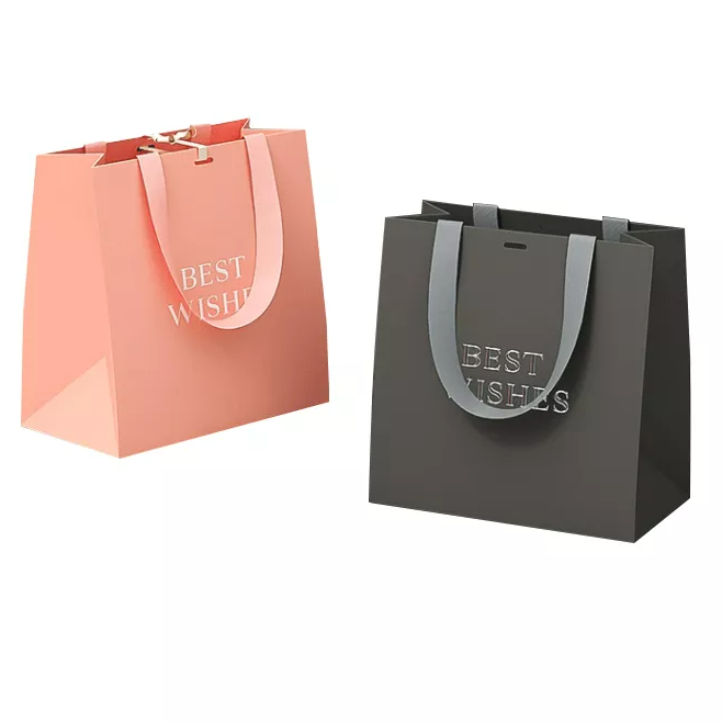 Cele mai noi pungi de hârtie pliabile pentru cadou de ziua de naștere cu mâner de panglică pentru ambalarea cadourilor de tip boutique